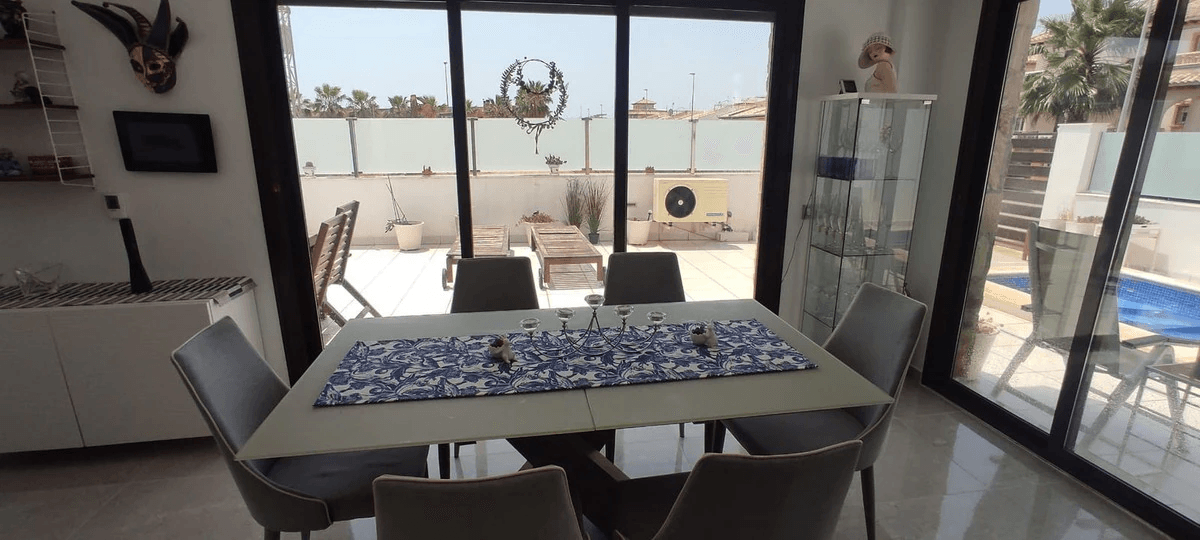 Villa for sale in Orihuela Costa
