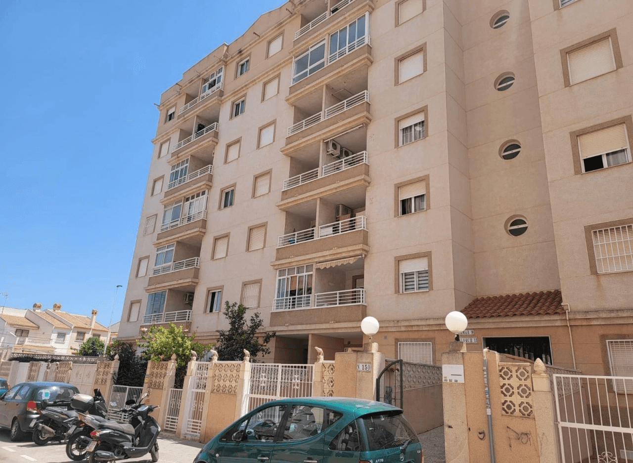 Lejlighed til salg i Torrevieja