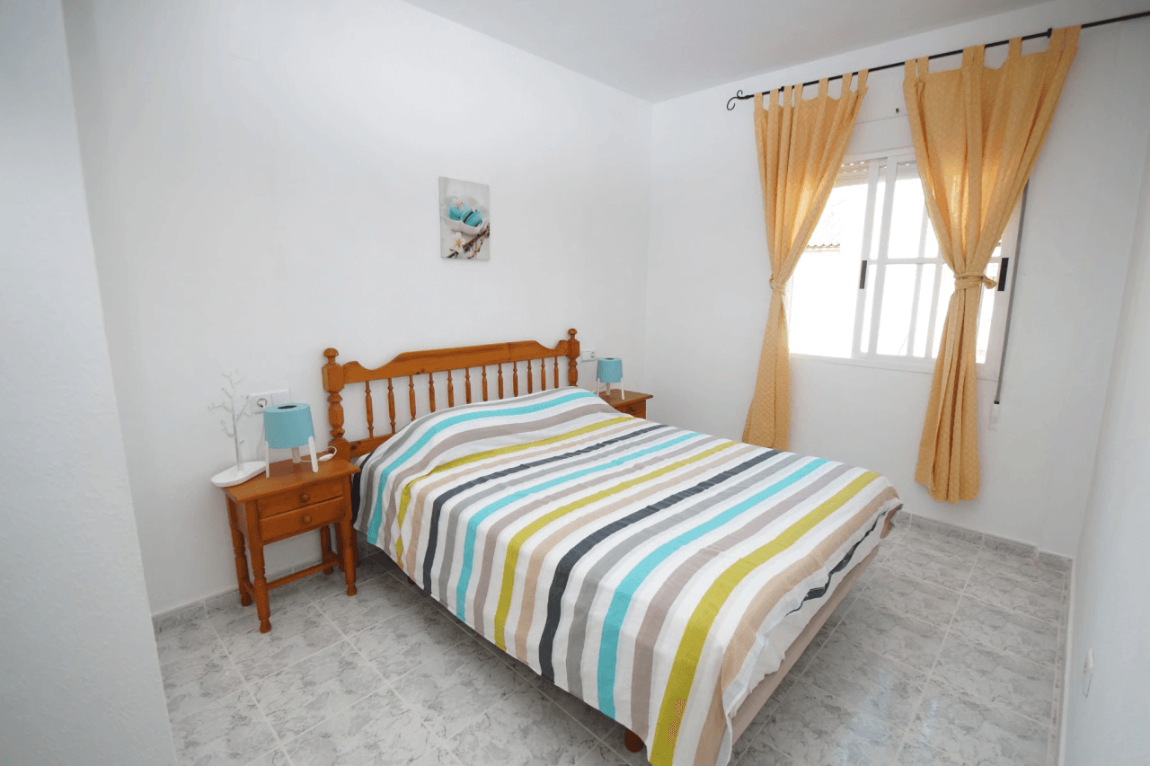 Bungalow til salg i Orihuela Costa