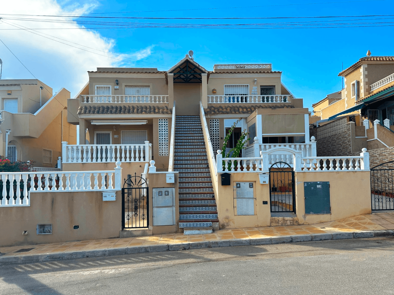 Bungalow til salg i San Miguel De Salinas