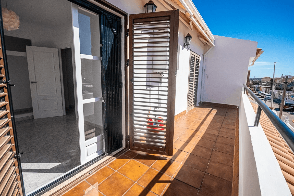 Villa til salg i San Miguel De Salinas