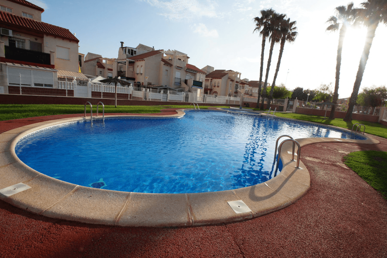 Bungalow til salg i Orihuela Costa