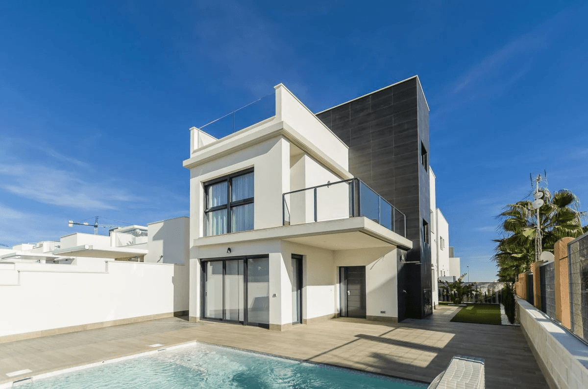Villa til salg i San Miguel De Salinas