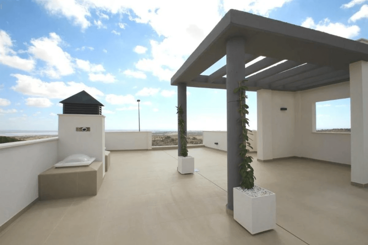 Villa til salg i San Miguel De Salinas