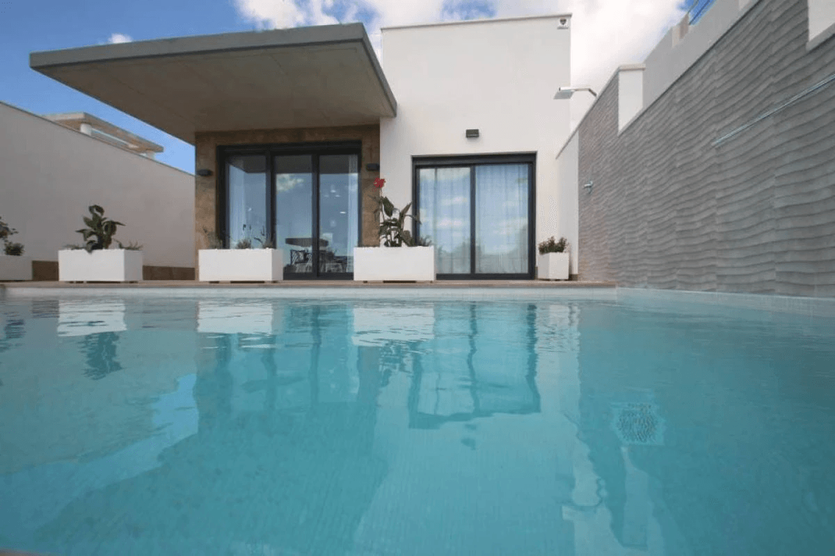 Villa til salg i San Miguel De Salinas