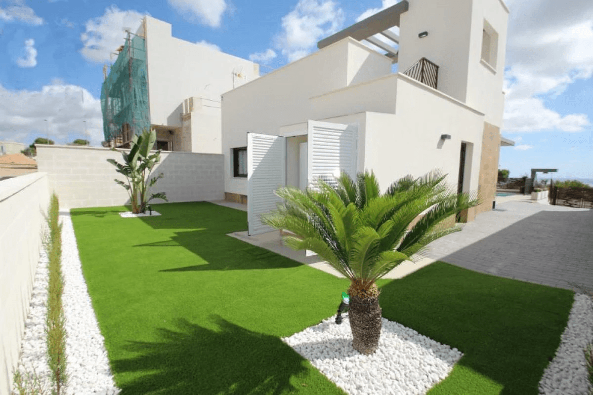 Villa til salg i San Miguel De Salinas