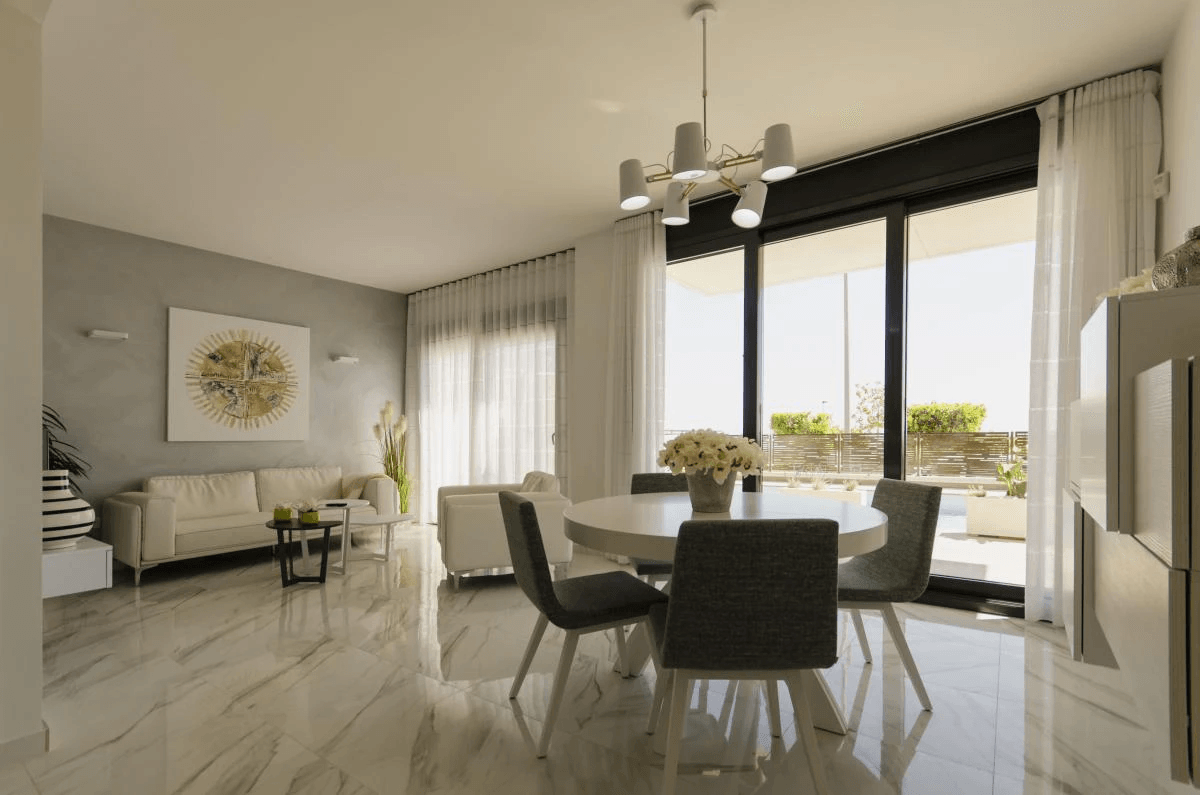 Villa til salg i San Miguel De Salinas