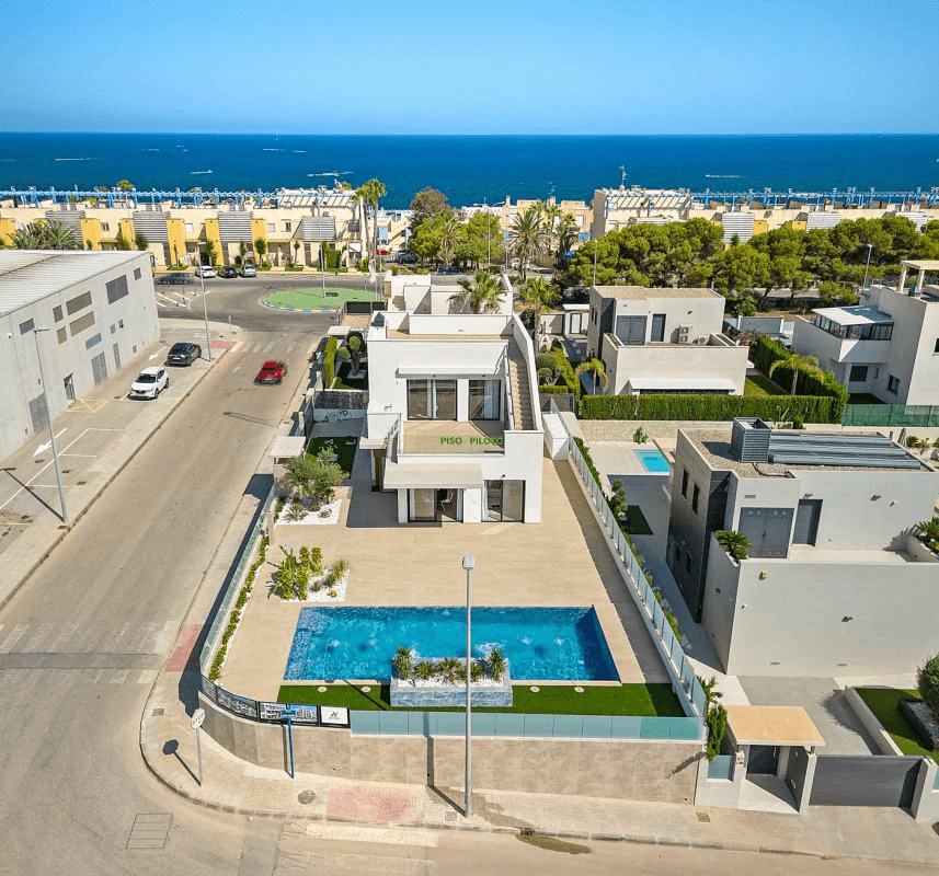 Villa for sale in Orihuela
