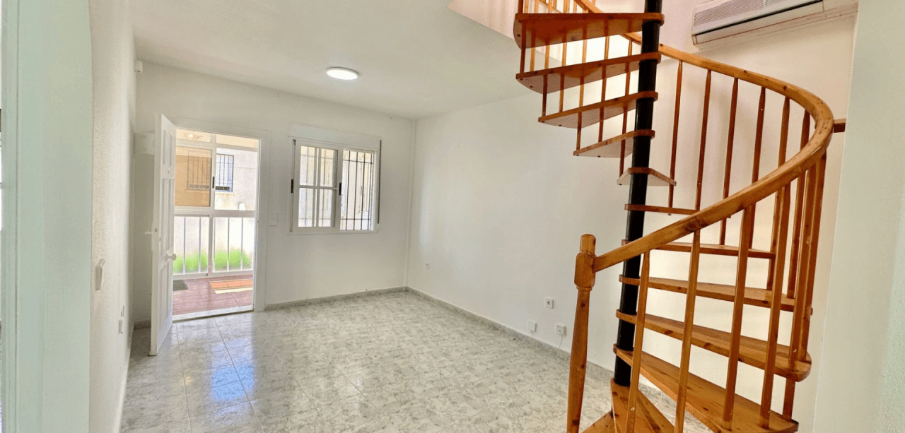 Lejlighed til salg i Orihuela Costa