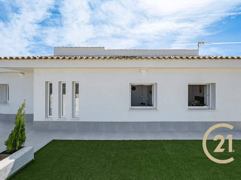Villa til salg i Viñuela