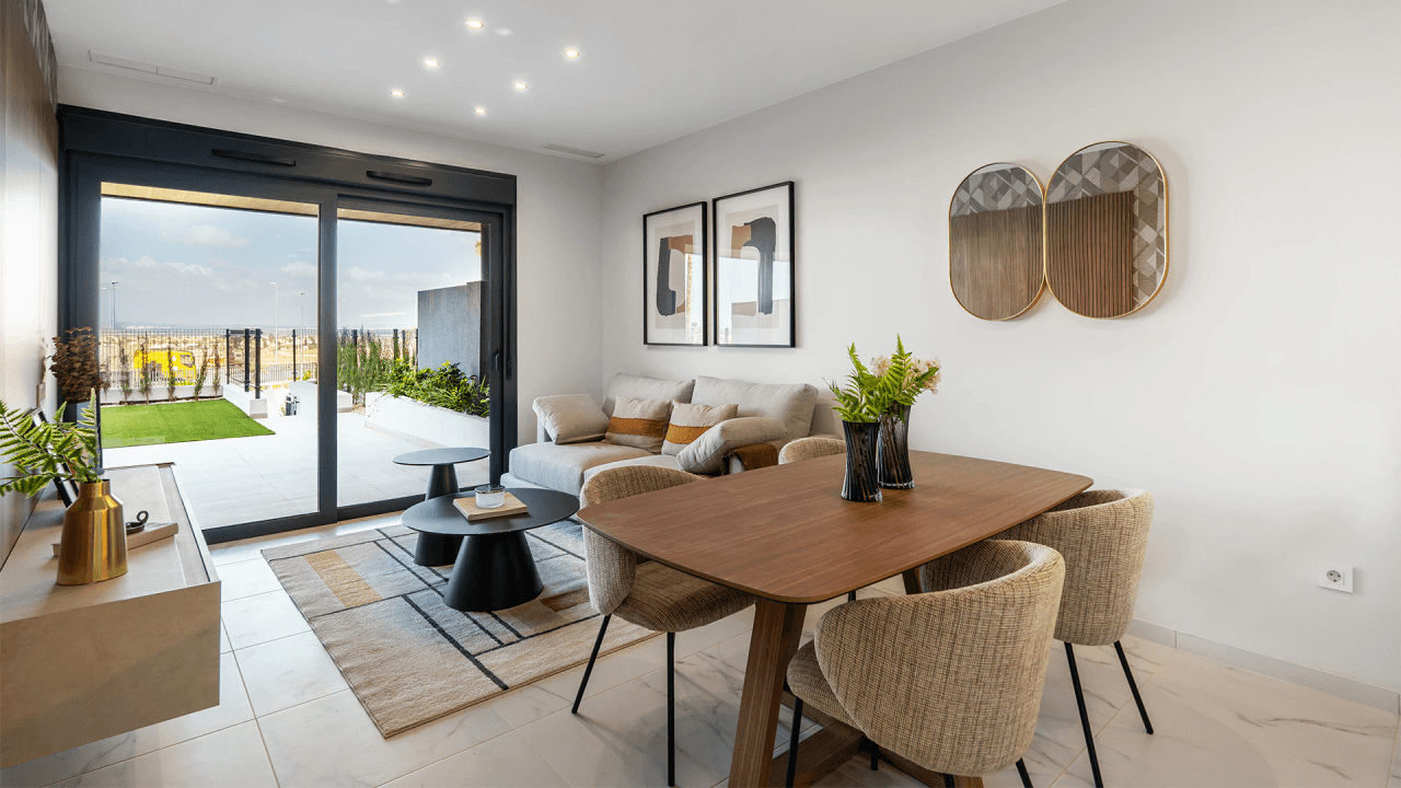 Apartment in torrevieja (alicante)