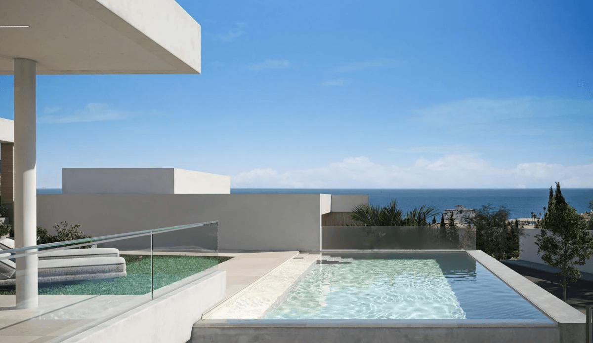 Villa til salg i Estepona