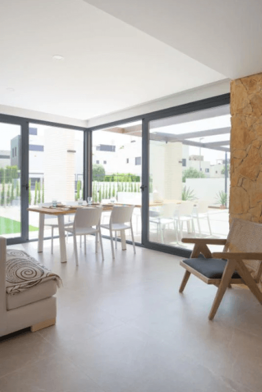 Villa for sale in Pilar De La Horadada